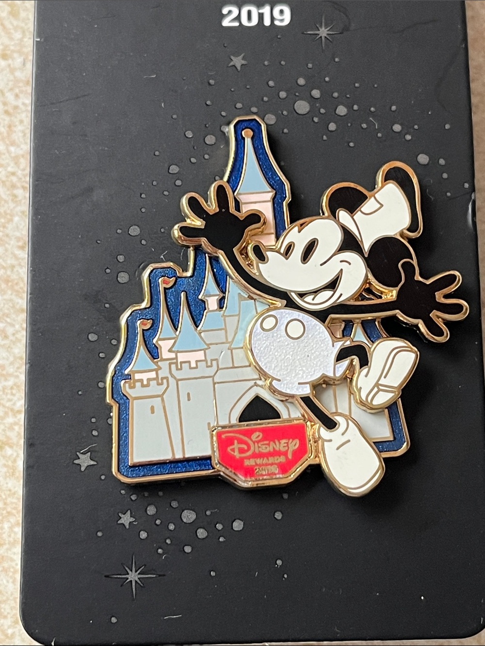 Disney (Chase) Rewards 2019 Mickey Castle Enamel Pin
